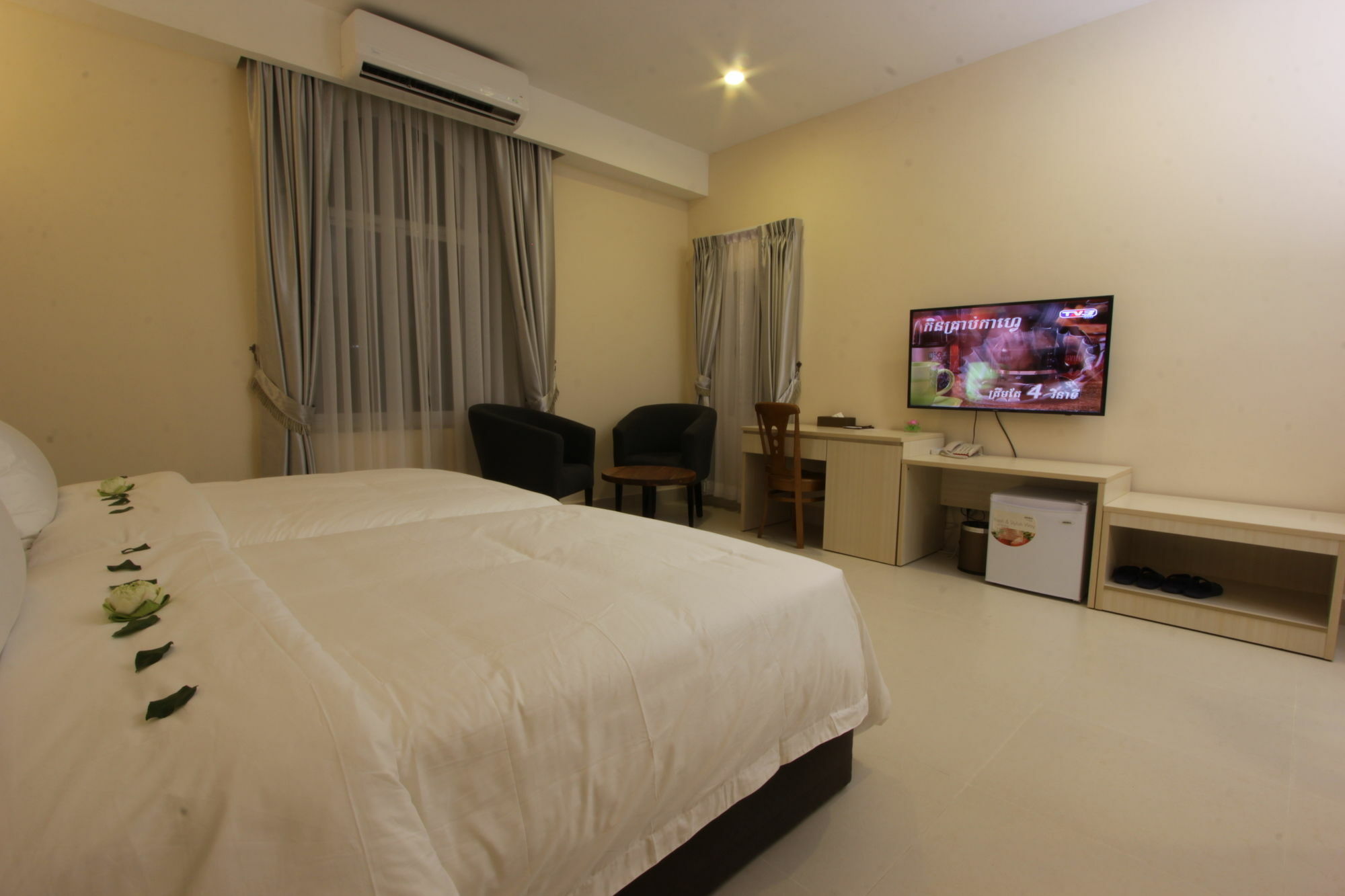 Yazhou Foryou Hotel Phnom Penh Zewnętrze zdjęcie